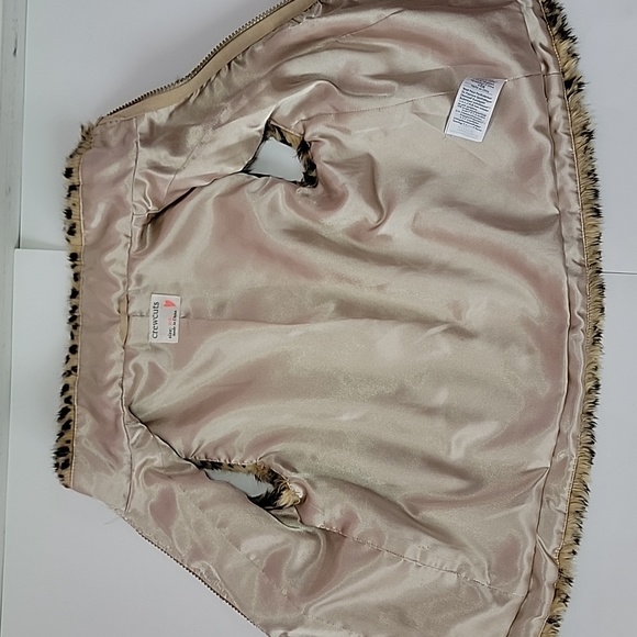 Crewcuts Leopard Faux Fur Vest/ 4-5. - Picture 8 of 8